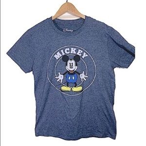 𝅺disney Mickey Mouse graphic tee shirt Blueish gray short sleeves Sz Med